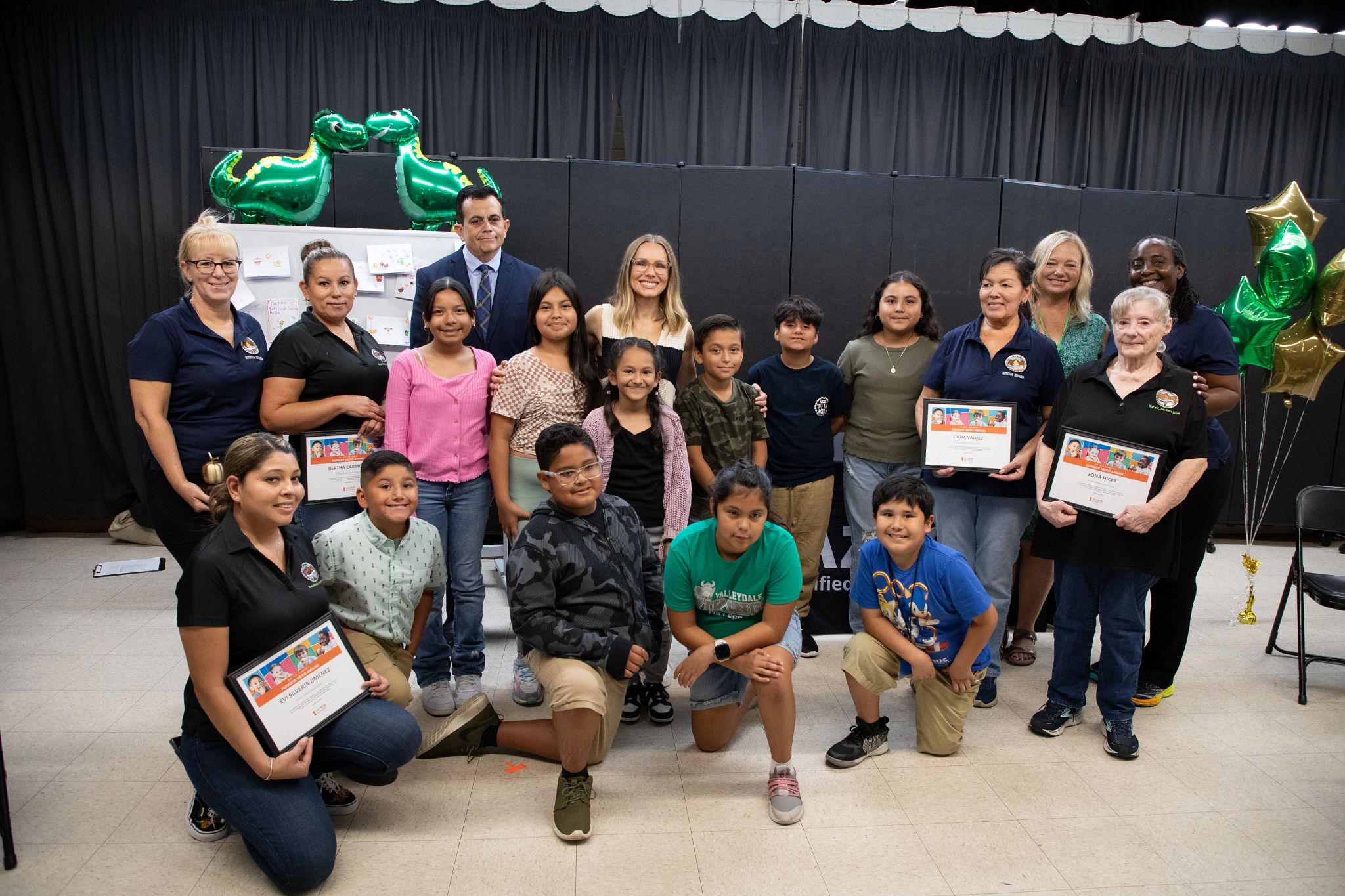 School Meals-California-AzusaUSD-Valleydale-2023-0709A-Kristen-Bell.jpeg